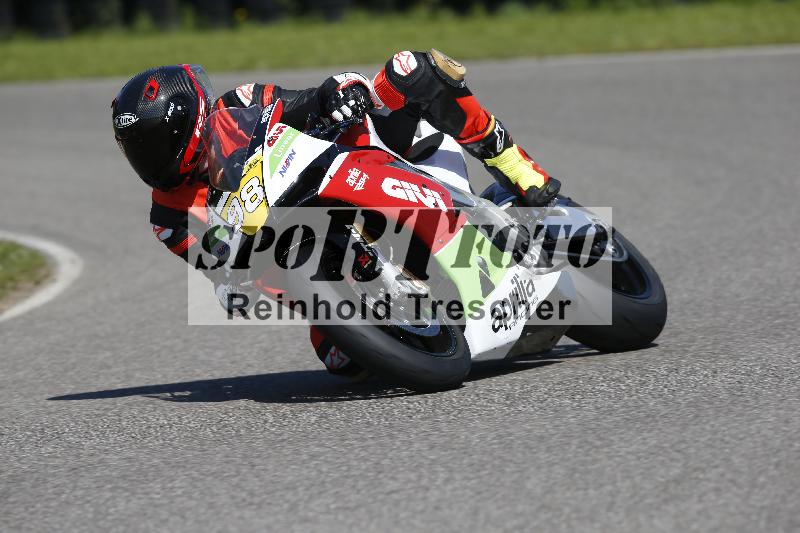 /Archiv-2024/29 12.06.2024 MOTO.CH Track Day ADR/Gruppe gelb/98